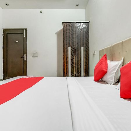Flagship Hotel Big Boss Kurukshetra Exterior foto